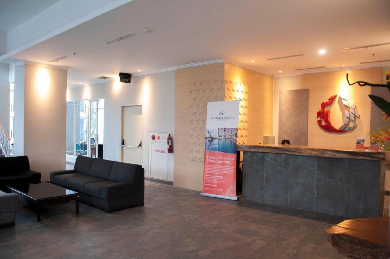 Cilimus Skyland City Hotel Jatinangor מראה חיצוני תמונה